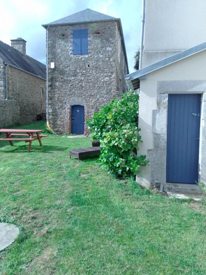 Gite De La Lanterne Tourville-sur-Sienne Bagian luar foto